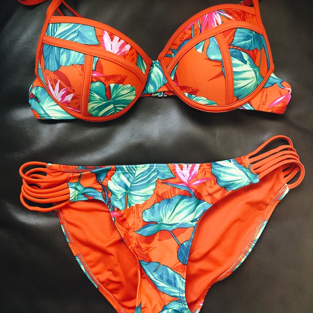 2for$22 Xhilaration Push-up Bikini Set Size L